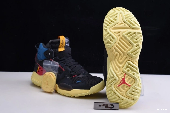 Reps TBK DELTA UNION DA1951-001 JORDAN X LA NOIR' MID 'OFF 0715